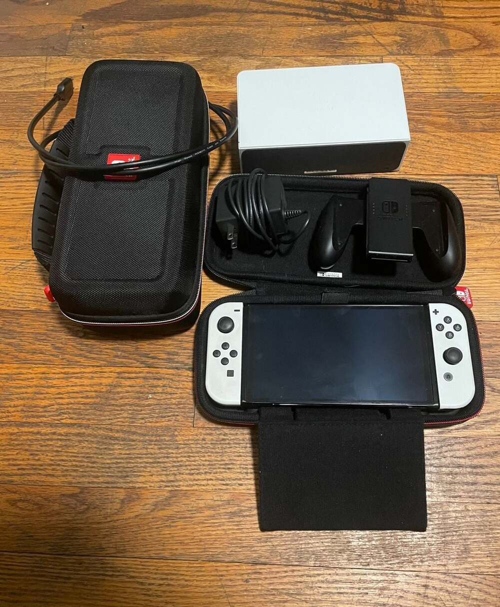 Nintendo Switch OLED Model System White HEG-001